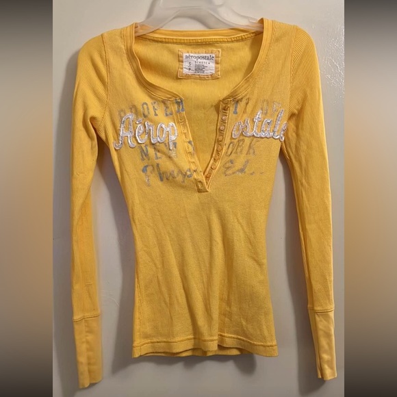 Aeropostale Tops - Aeropostale Long Sleeve Top 🔥